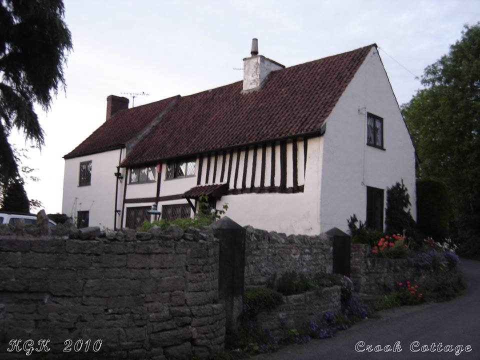 cruck cottage 2010