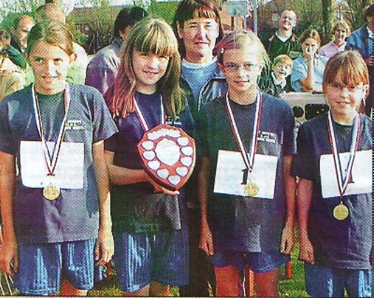 Skegby Primary School runners