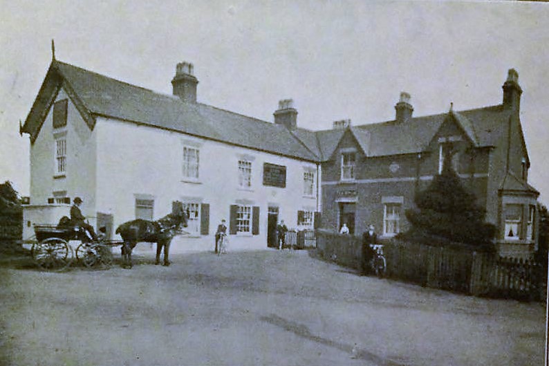 Carnarvon Arms Public House