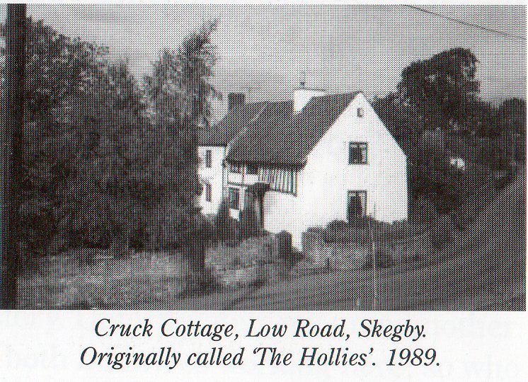 Cruck Cottage